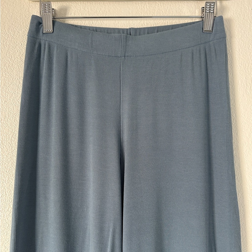 SKIMS Wide Leg Lounge Pants in Gray and Teal Blue - Picture 4 of 15